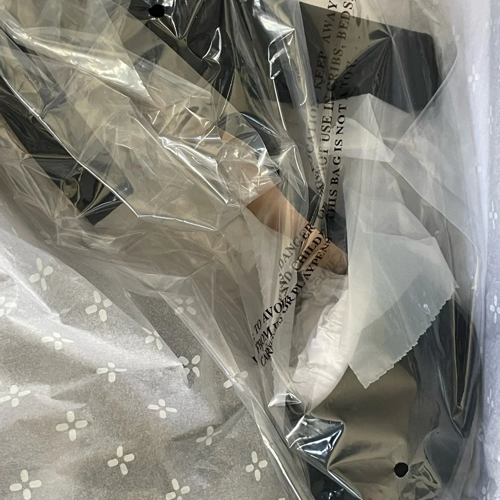 Sun + Stone Black Heeled Sandals - Picture 4 of 5